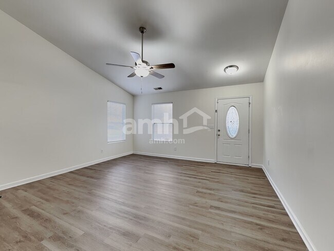 Building Photo - 4477 Westhill Pl