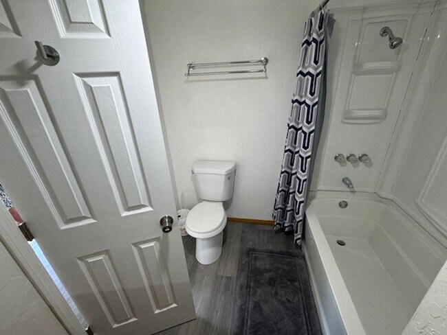 Building Photo - Parially Furnished 2BR 1BA Remodeled-Fenced Yard + RV/Coach cement Parking