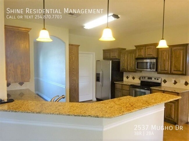 Building Photo - 2537 Mugho Dr