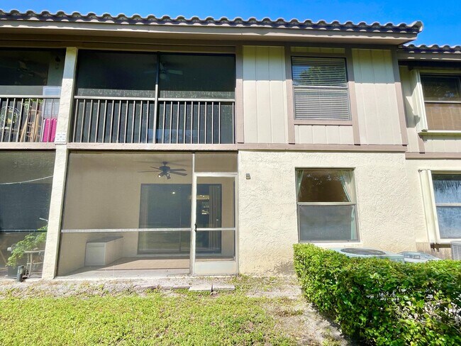 Building Photo - 3130 Millwood Terrace