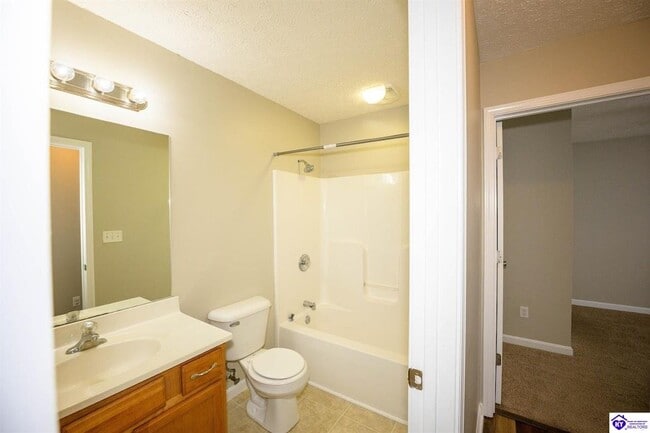 Building Photo - 122 W Donna Reed Blvd