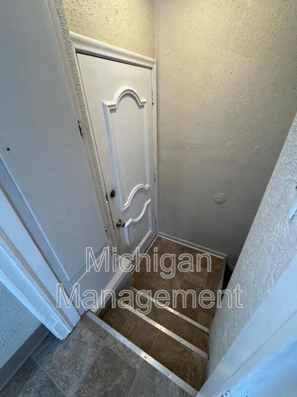 Building Photo - 26431 Monticello St