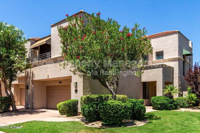 Primary Photo - 8989 N Gainey Center Dr