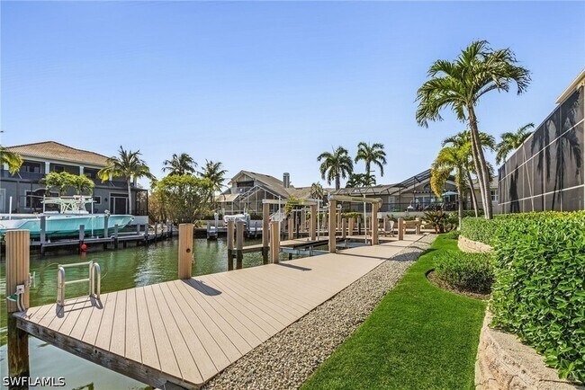 Building Photo - 540 Snell Ct