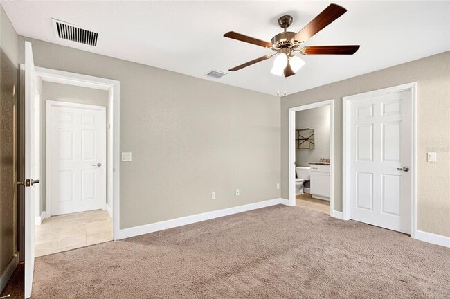 Building Photo - 501 Marion Oaks Golf Rd