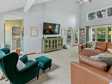 Building Photo - 3411 Mirror Ln