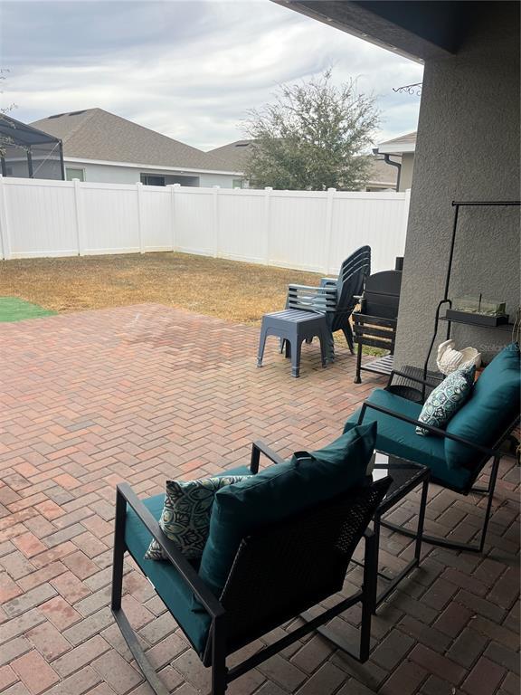 Building Photo - 887 Lady Bird Ln