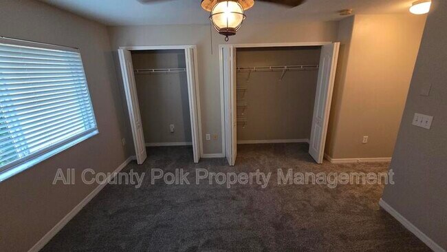 Building Photo - 4209 Winding Vine Dr