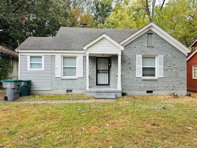 Primary Photo - 3205 Choctaw Ave