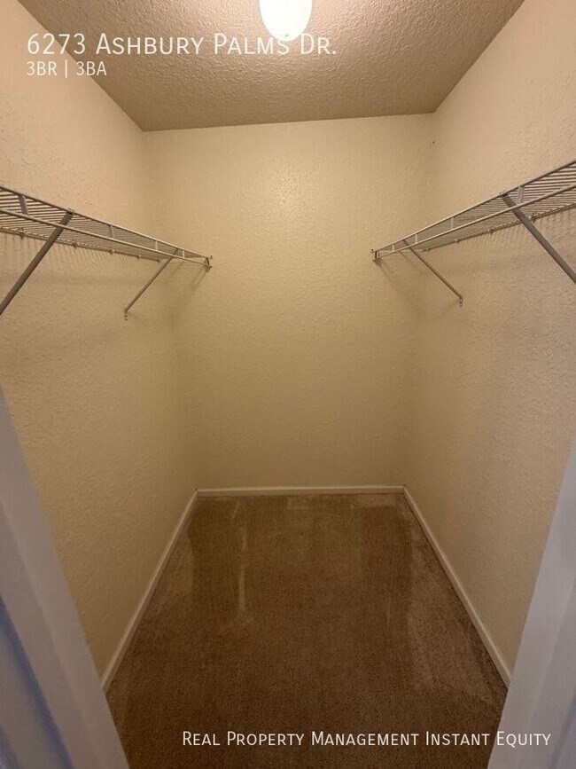 Building Photo - 6273 Ashbury Palms Dr