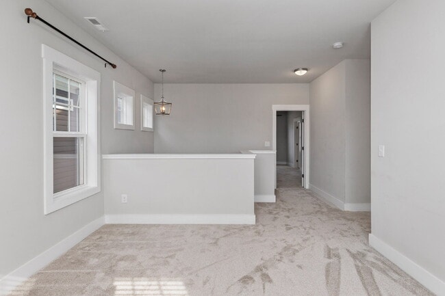 Building Photo - Charming 3-Bed Home with Spacious Layout in Wendell Falls