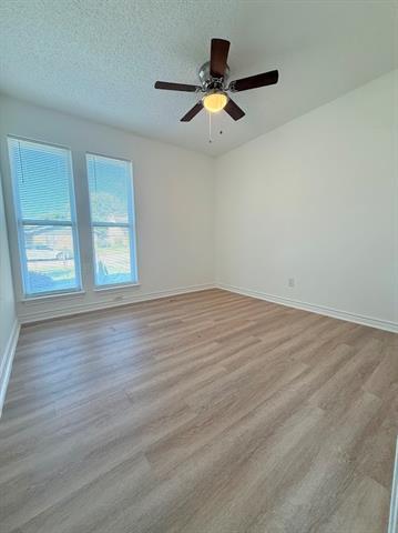Building Photo - 352 Westwood Ct