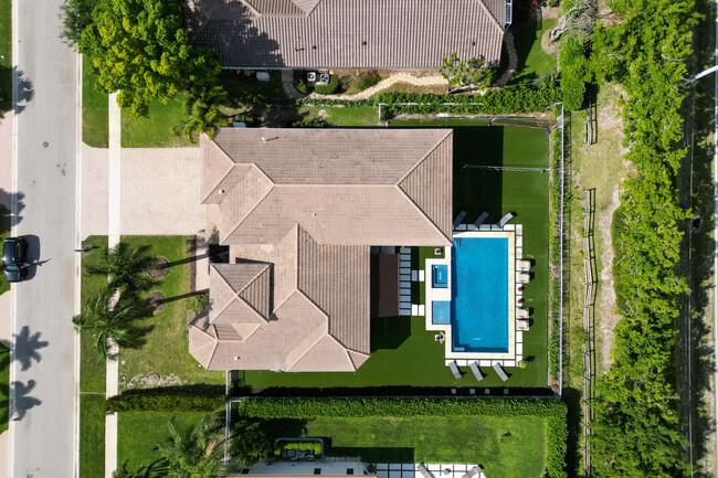 Building Photo - 12373 Equine Ln