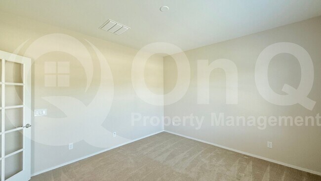 Building Photo - 6613 W Sonoma Way