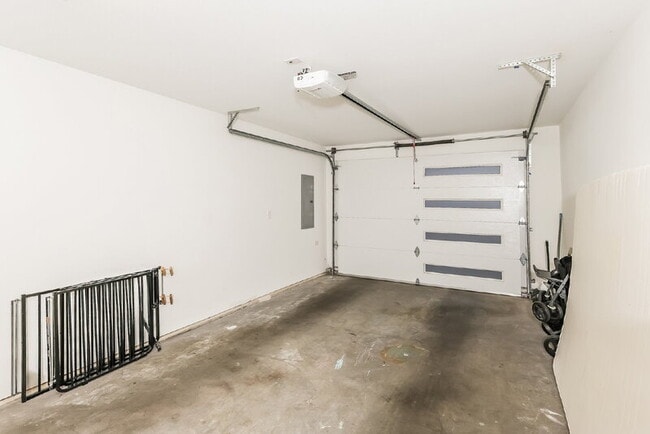 Building Photo - 824 NW 53rd St