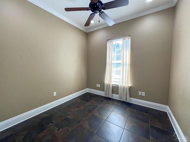 Building Photo - 337 Grand Oaks Blvd