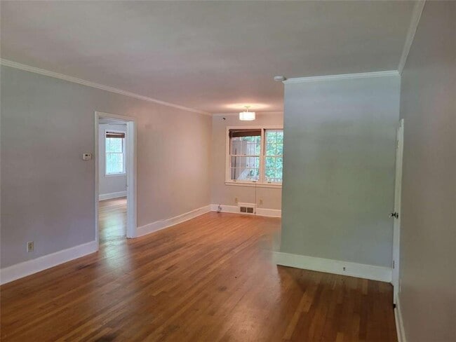 Building Photo - 1845 Monroe Dr NE