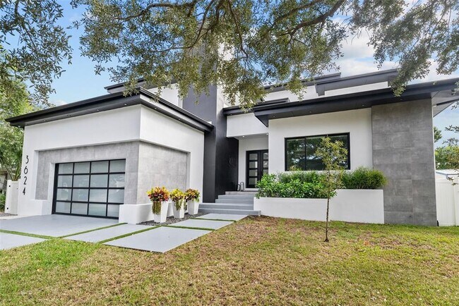 Building Photo - 3624 S Gardenia Ave