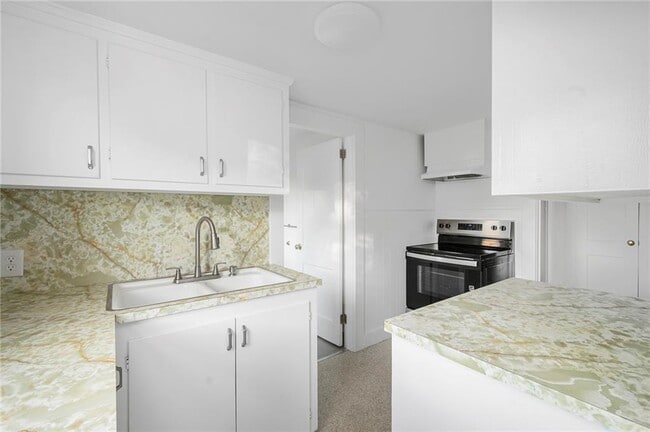 Building Photo - 97 Bliss Mine Rd