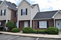 Building Photo - Fully furnished 2 bedroom, 1.5 bath townho...