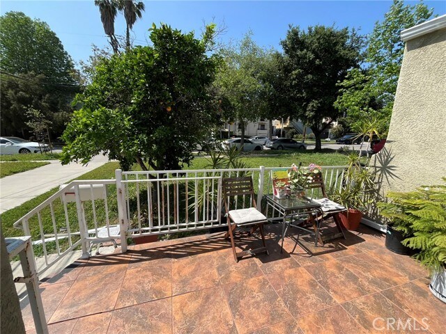 Building Photo - 430 Lincoln Ave