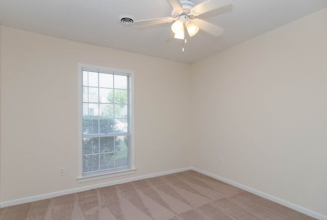 Building Photo - 4110 Bear Ct