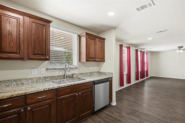 Building Photo - 1349 Hillside Dr