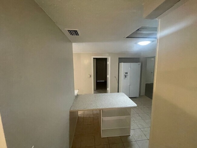 Building Photo - 6548 Batea Terrace