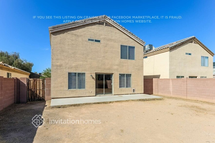 Building Photo - 13029 W Lisbon Ln