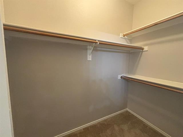 Building Photo - 2208 Wildwood Ln
