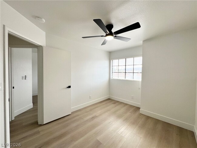 Building Photo - 4580 Allenford Dr