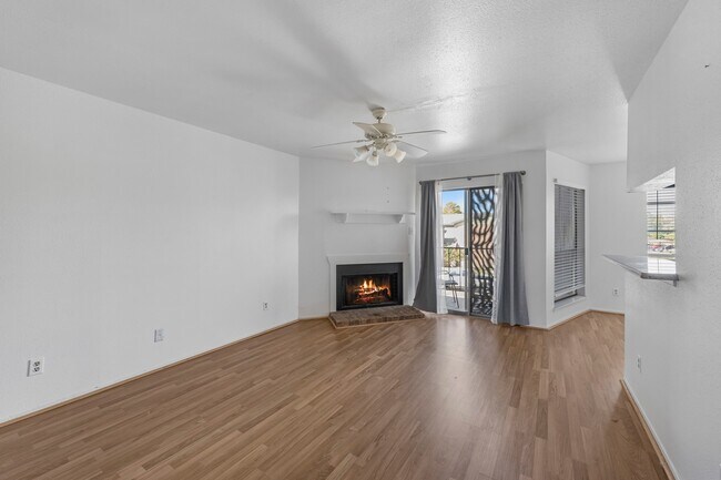 Building Photo - 18800 Egret Bay Blvd