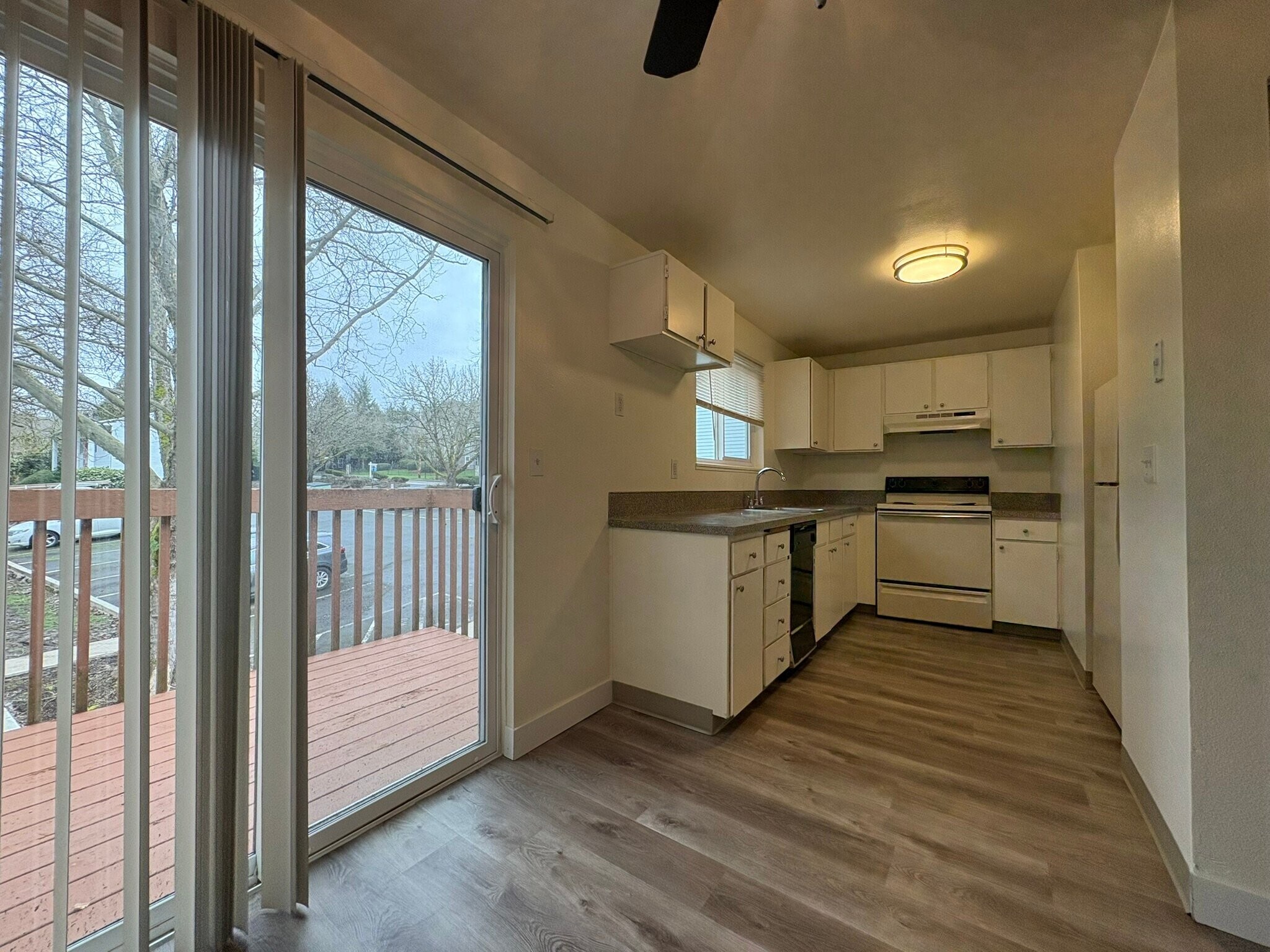Building Photo - 1700 Blankenship Rd