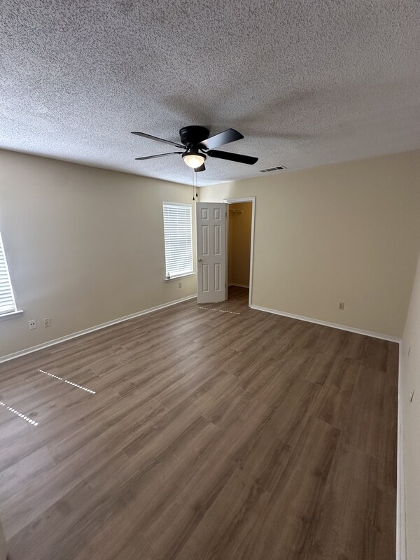 Building Photo - 1706 Sorghum Mill Dr