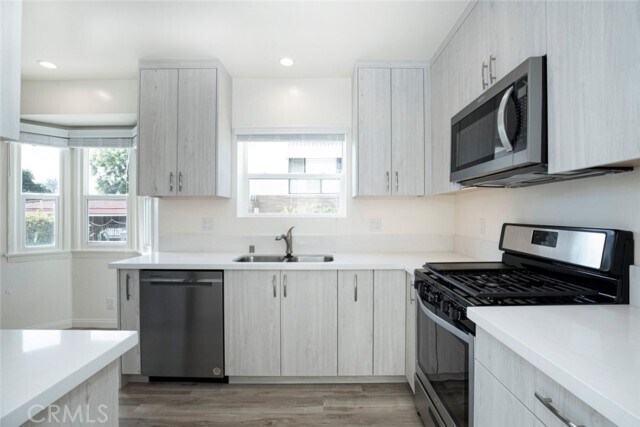 Building Photo - 1606 Bel Aire Dr