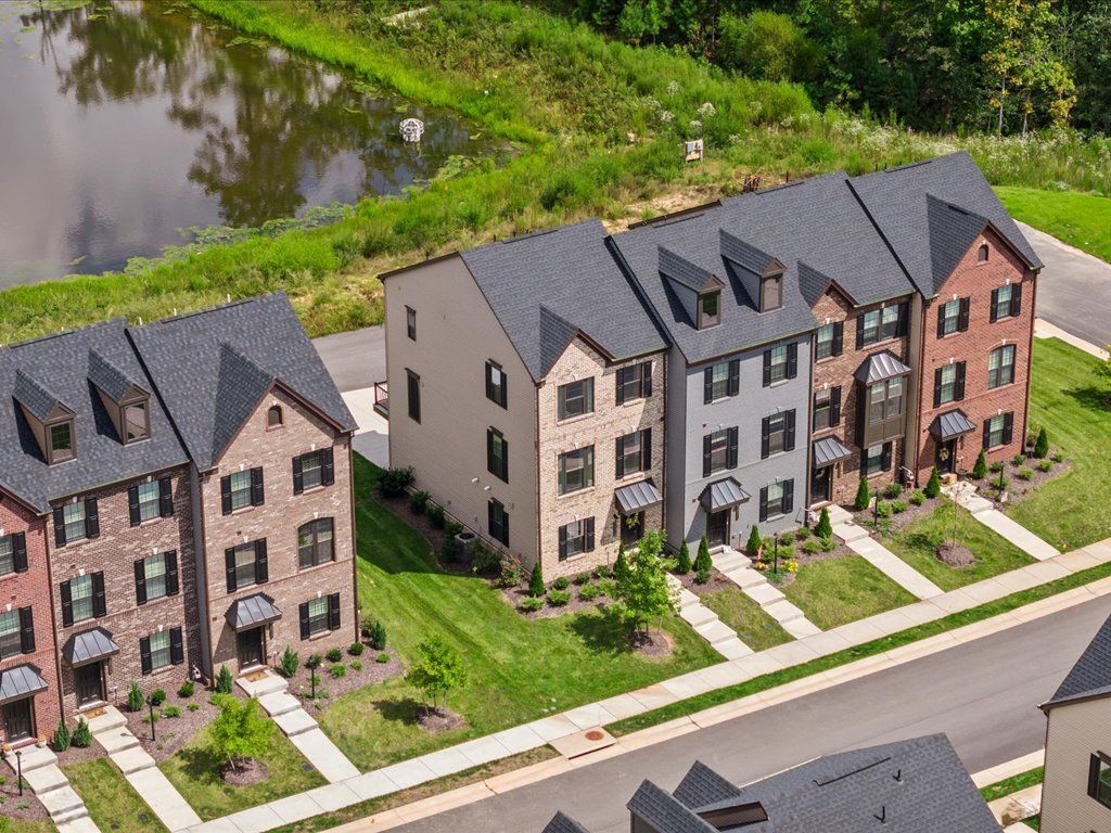 Building Photo - 14018 Millpointe Rd