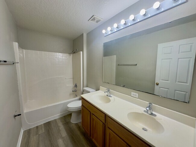 Building Photo - Two-Story Corner Lot!