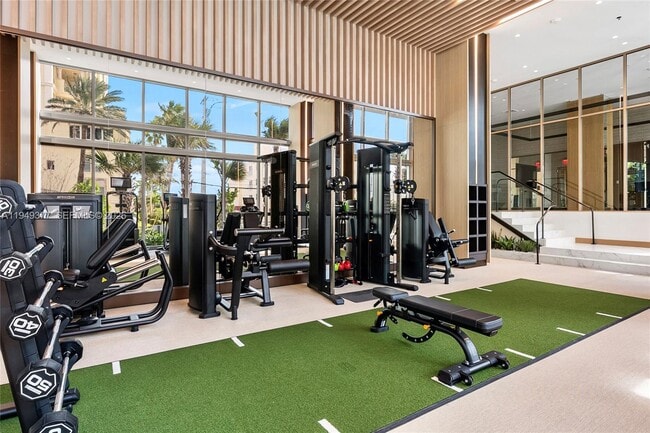 Building Photo - 151 N Seabreeze Blvd