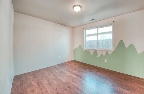 Building Photo - 772 Nicholas Lee Dr