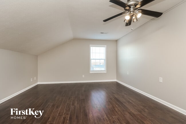 Building Photo - 488 Cedar Valley Dr