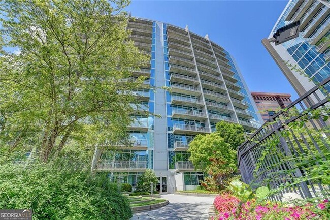 Building Photo - 44 Peachtree Pl NE