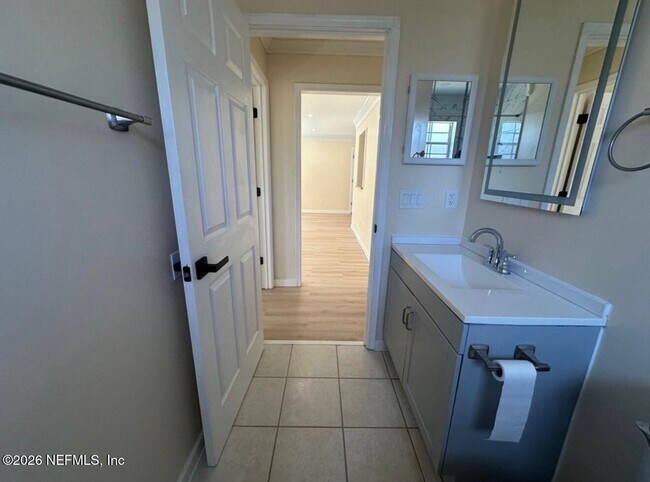 Building Photo - 12558 Glamdring Ct