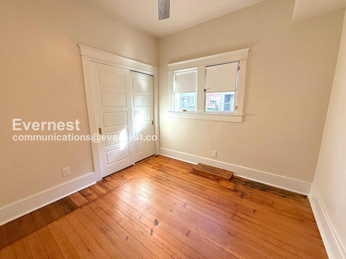 Building Photo - 412 W Roosevelt St