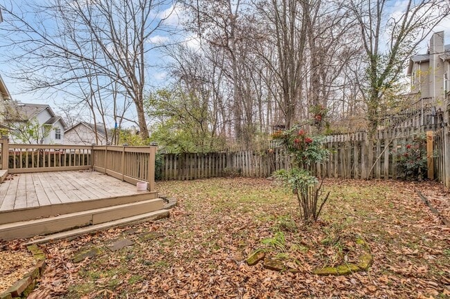 Building Photo - 5904 Colchester Dr