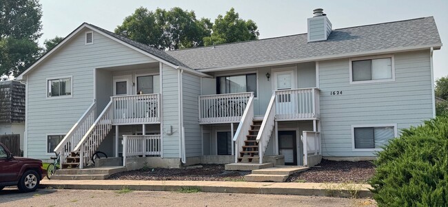 Primary Photo - 1624 E Pitkin St