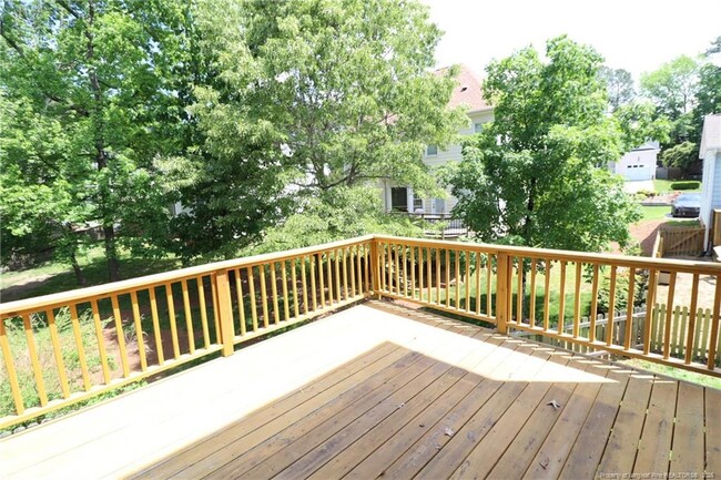 Building Photo - 203 Abbey Oak Ln