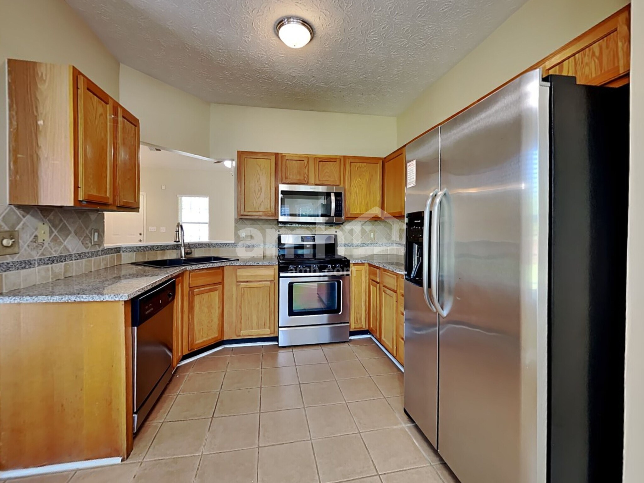 Building Photo - 4855 Lake Park Ter