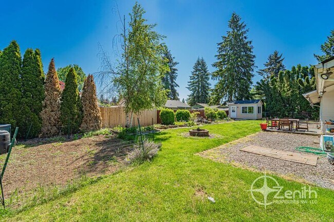 Building Photo - 4213 NE 139th Ave
