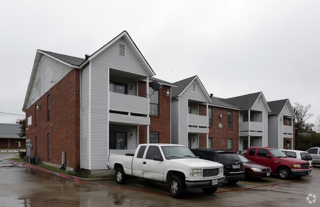Building Photo - McNeil Star Apartments