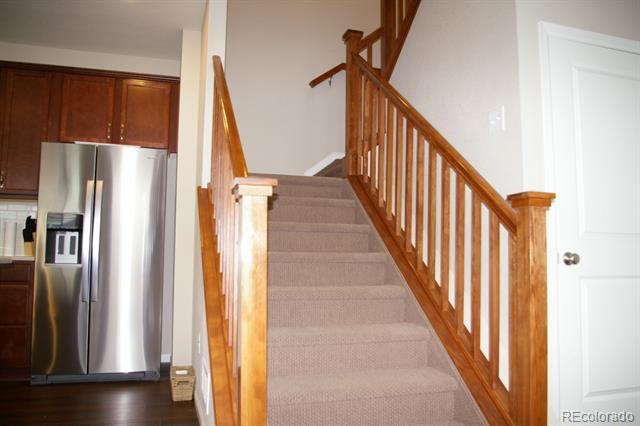 Building Photo - 2811 Summer Day Ave